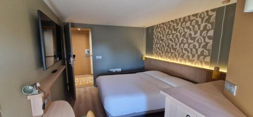Family Room (6 Adults)
