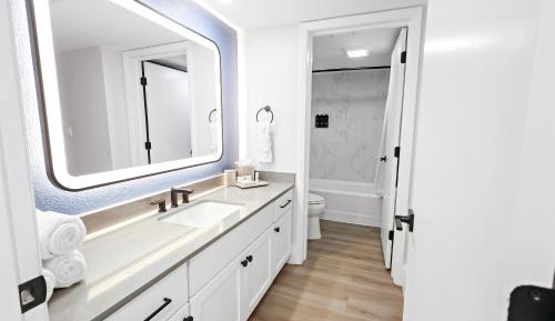 Deluxe Guest Room - Two Double Beds