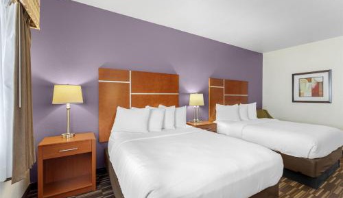 Queen Beds Room with Two Queen Beds - Non-Smoking