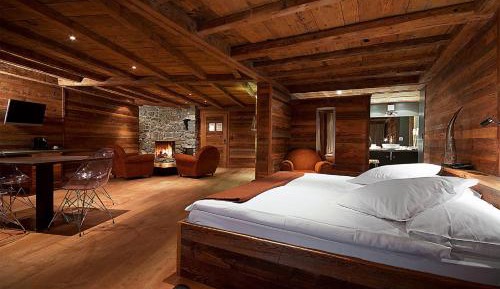 Suite South