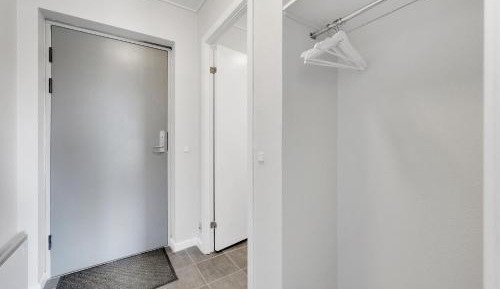 Family Room (2 Adults + 2 Children)