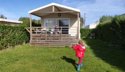 Bungalow with Garden View