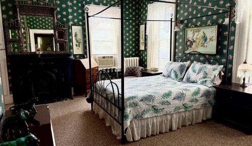 Superior Queen Room