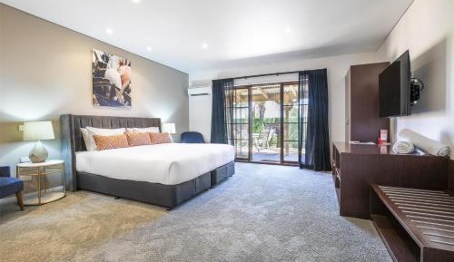 Superior King Room with Spa Bath