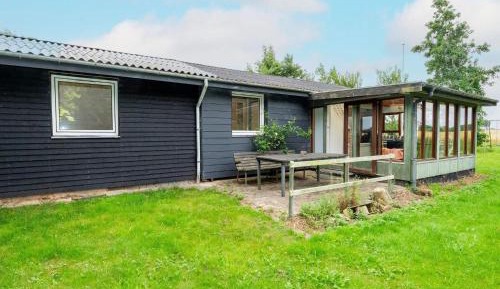 Three-Bedroom Vacation Home 