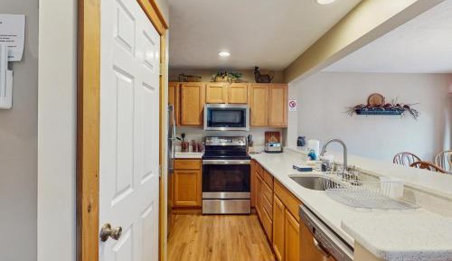 Three-Bedroom Vacation Home 
