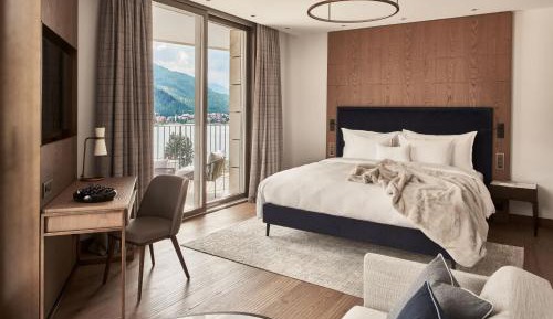Deluxe Junior Suite - modern Grace Wing