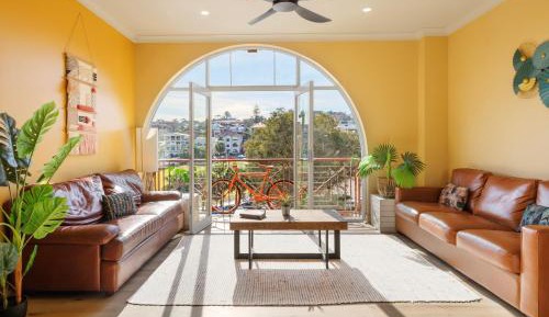 Bed in 6-Bed Mixed Dormitory Apartment