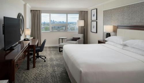 Deluxe King Room - Club Access