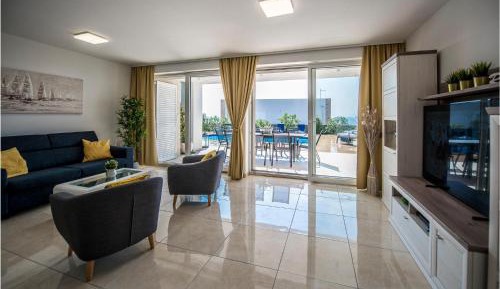 Four-Bedroom Vacation Home