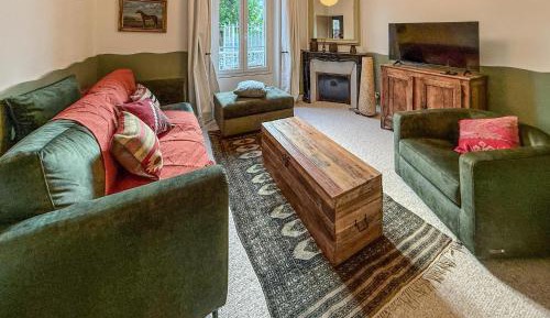 Three-Bedroom Vacation Home 