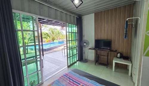 Deluxe Quadruple Room