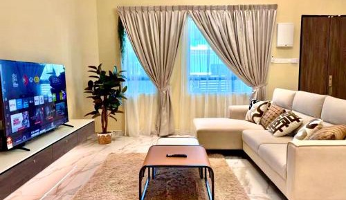 Four-Bedroom Holiday Home