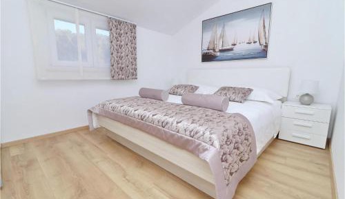 Six-Bedroom Holiday Home