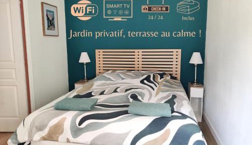 One-Bedroom Apartment with Garden View