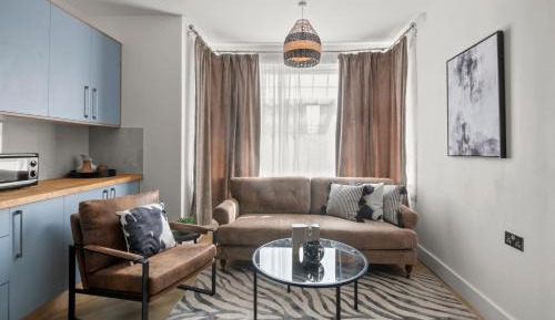 Three-Bedroom Superior Apartment