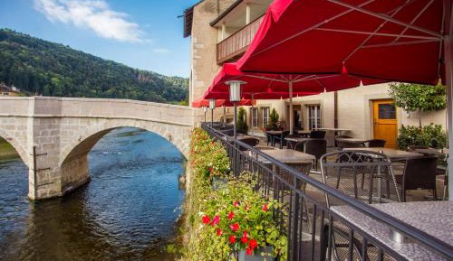 Suite with River View