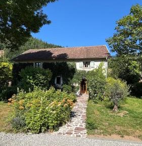 Three-Bedroom Vacation Home 