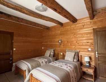 Twin Room with Private Bathroom