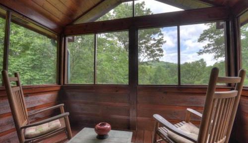 Three-Bedroom Vacation Home 