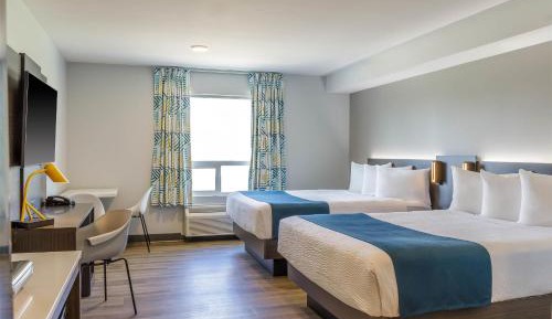 Queen Room with Two Queen Beds - Non-Smoking