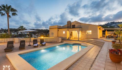 Villa with Private Pool