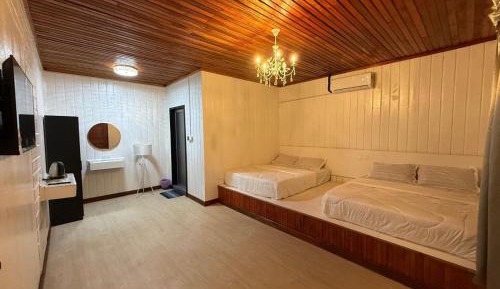 Queen Room with Two Queen Beds