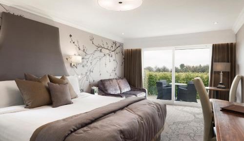 Family Room - Non-Smoking