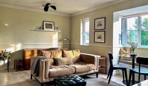 Apartment with City View