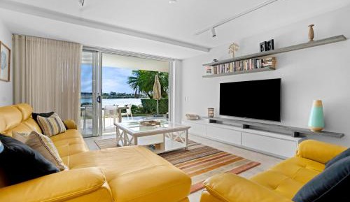 Three-Bedroom Apartment with Water View