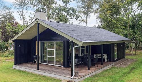Two-Bedroom Holiday Home