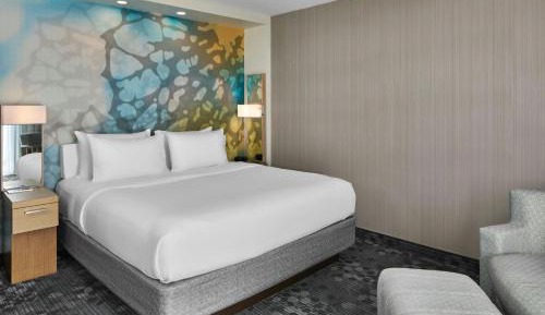 King Room with Sofa Bed