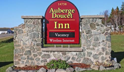 Queen Room with extra bed