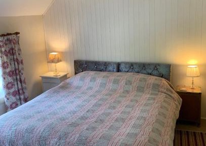 Double or Twin Room with Shower