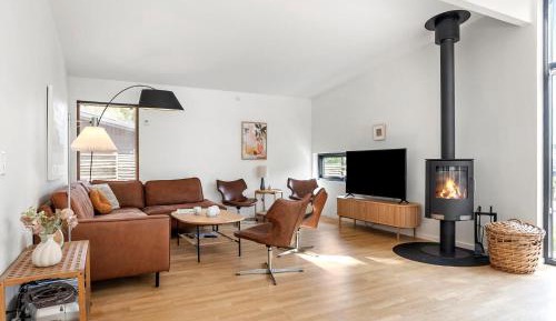 Five-Bedroom Holiday Home