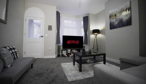 Three-Bedroom Premium Apartment