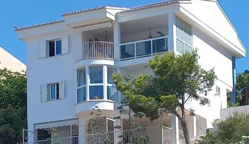 Villa with Sea View