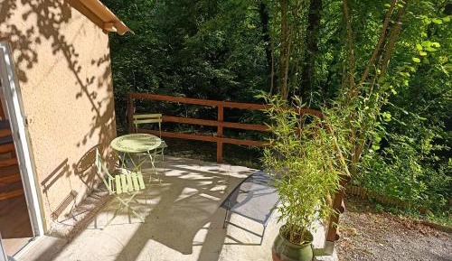 Studio with Garden View