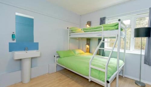 Triple Room with Shared Bathroom