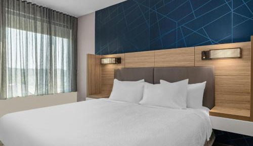King Suite with Sofa Bed