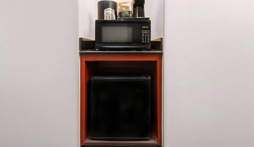 King Room - Non-Smoking