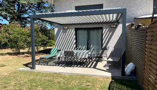 Apartment with Terrace