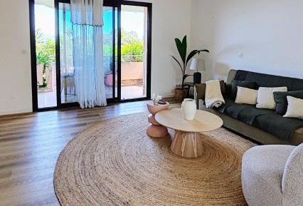 Two-Bedroom Apartment with Terrace and Sea View