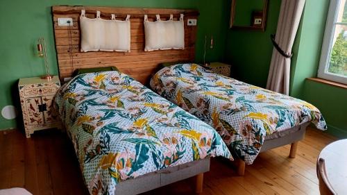 Triple Room with Garden View