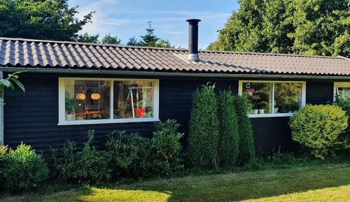 Three-Bedroom Vacation Home 