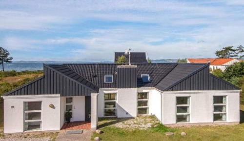 Four-Bedroom Vacation Home