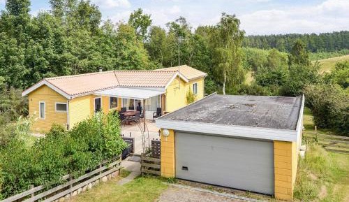 Two-Bedroom Holiday Home