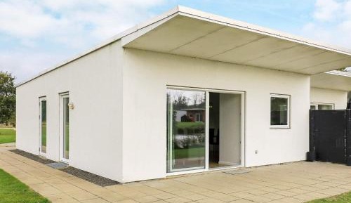 Three-Bedroom Vacation Home 
