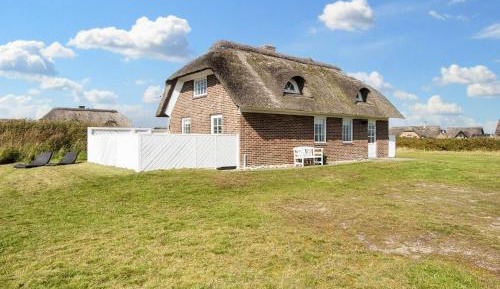 Four-Bedroom Vacation Home