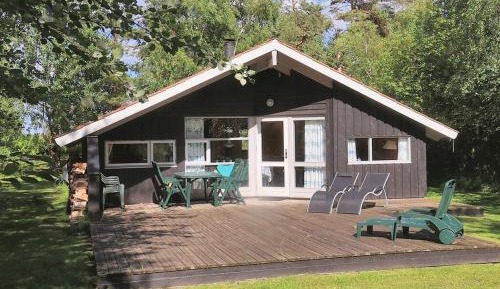 Three-Bedroom Vacation Home 